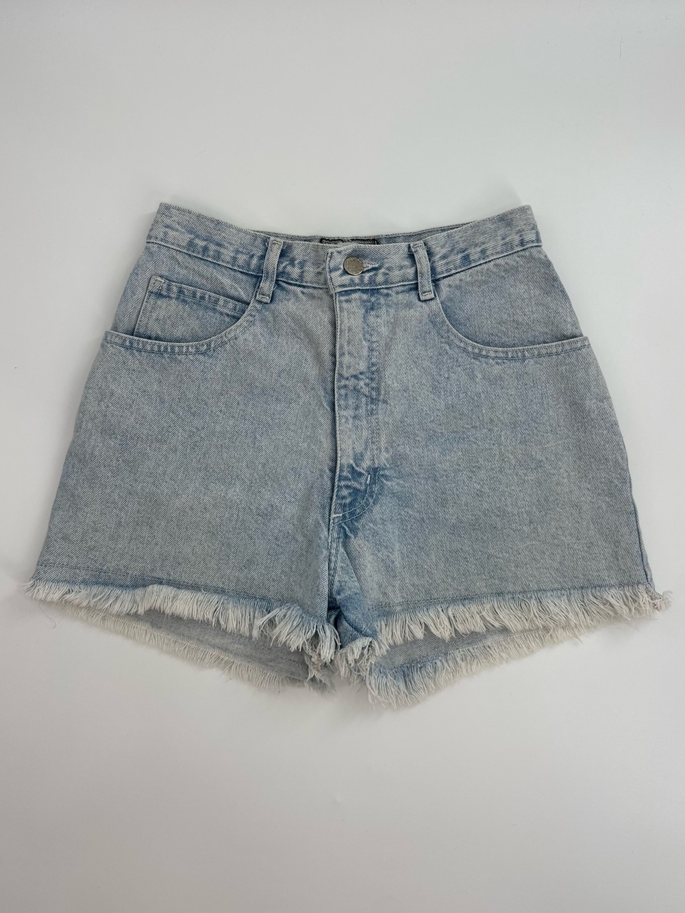 VTG The Beverly Hills Denim Company Light Wash Denim Shorts Frayed Size 7
